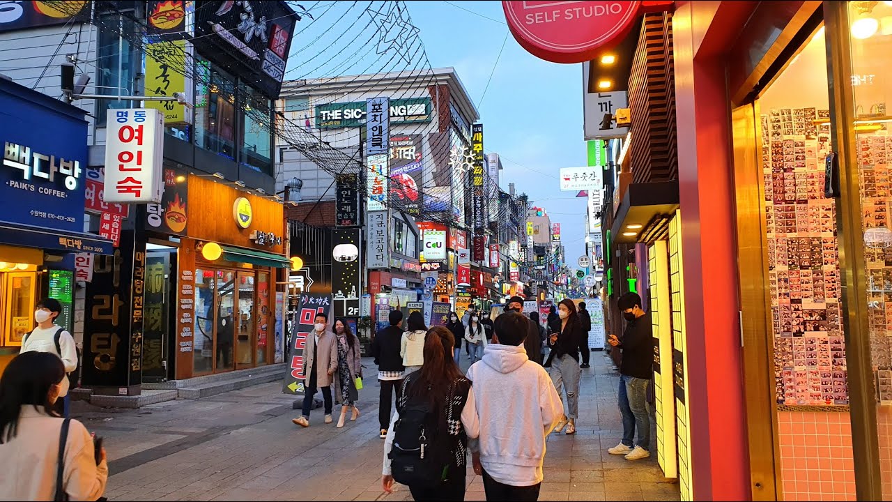 【Korea City Walk】Around Suwon Station - Street of Youth 🚶‍♂️ Evening Rush Hour