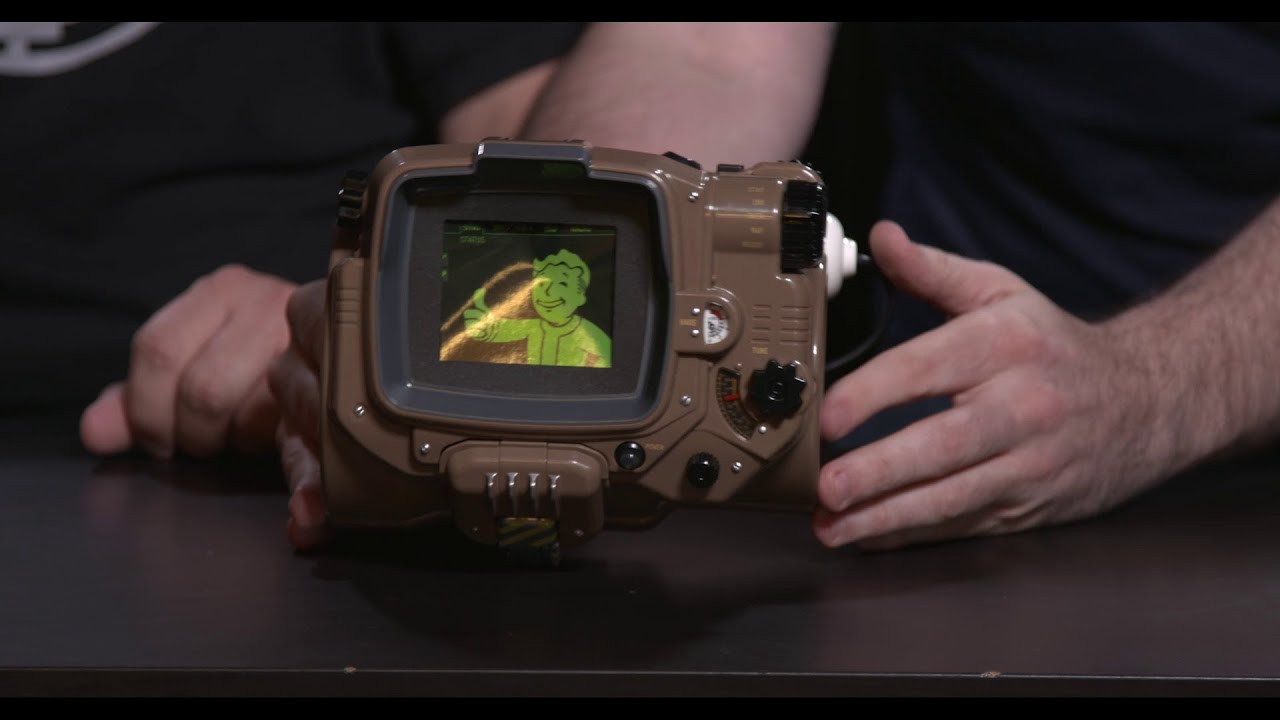 Unboxing Fallout 4's Super Limited Pip-Boy Edition