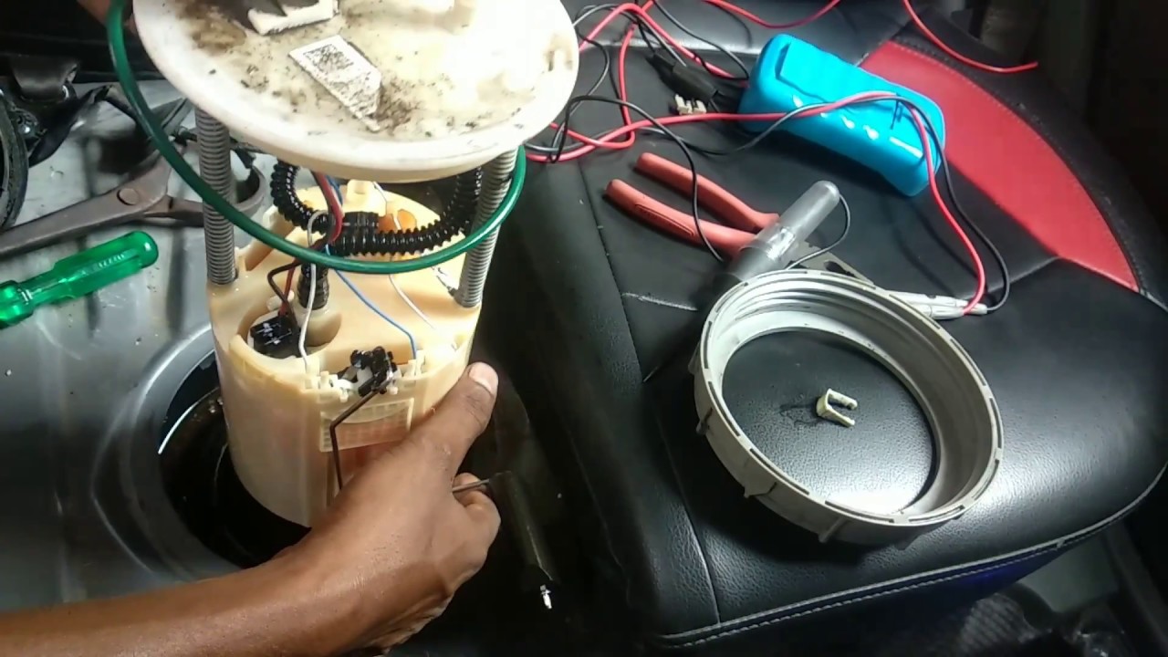 Chevrolet Beat fuel pump opening & fitting Fuel Gauge unit location