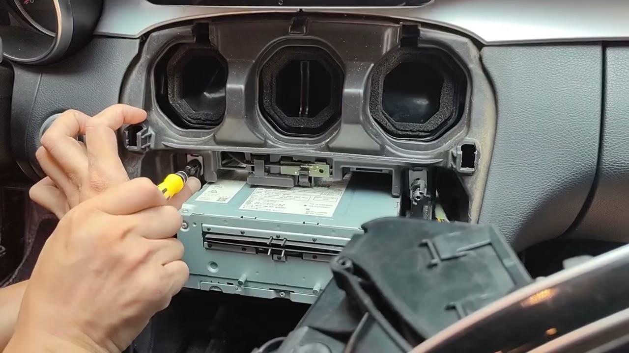 CarPlay installation process for Mecerdes Benz of NTG 5.0 5.1 5.2