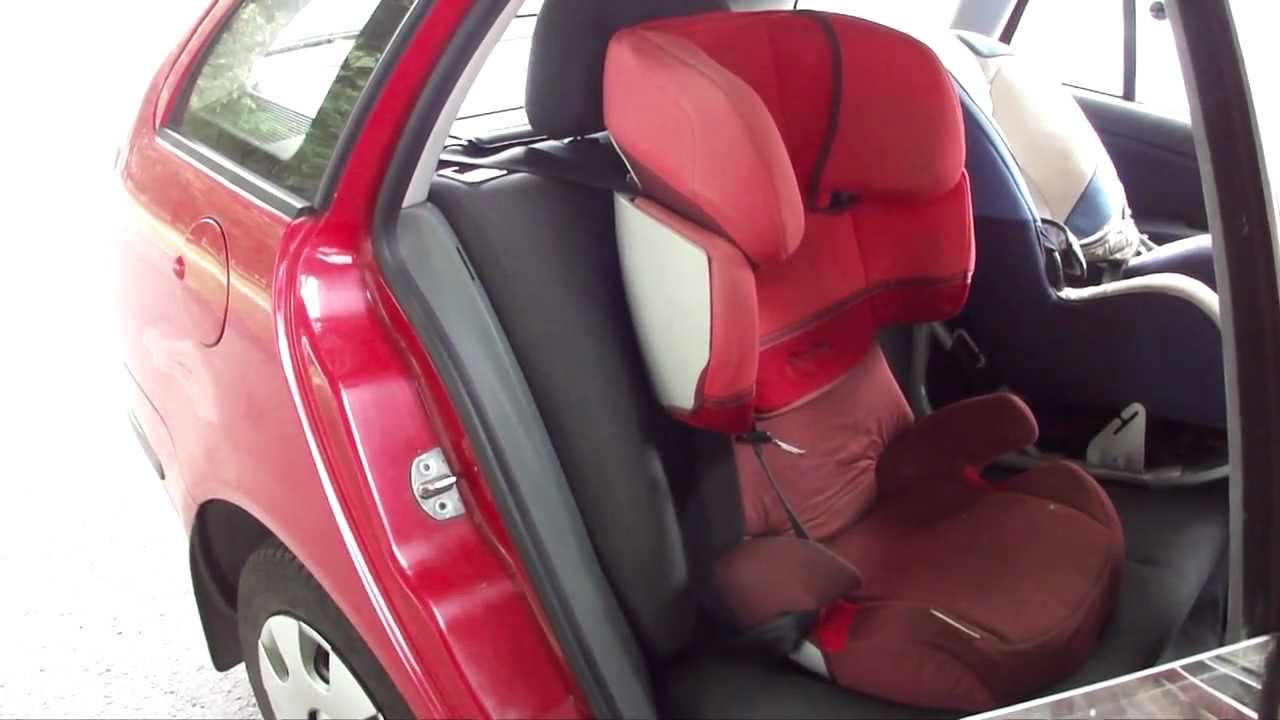 Skoda Fabia - zaczepy ISOFIX (system mocowania fotelików dziecięcych w samochodach)