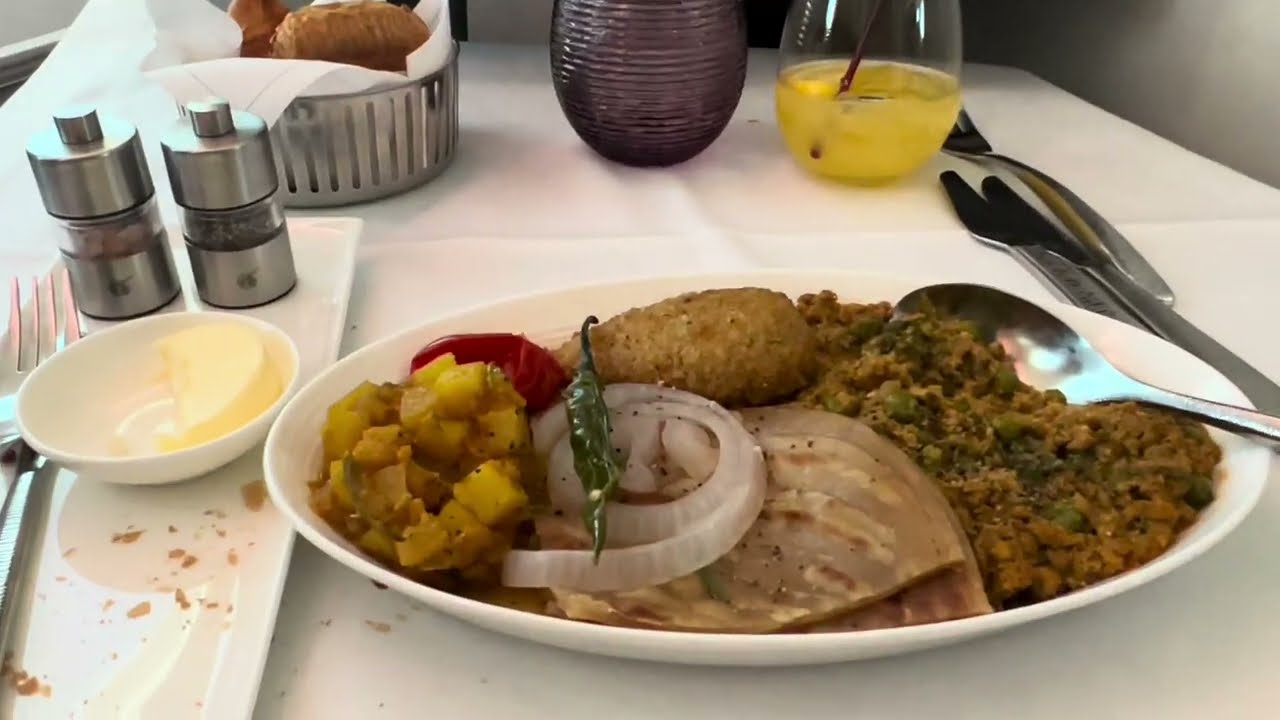 TRAVEL DAY Qatar Airways From Heathrow to Sri Lanka ll Heathrow - Doha - Colombo Economy #Business