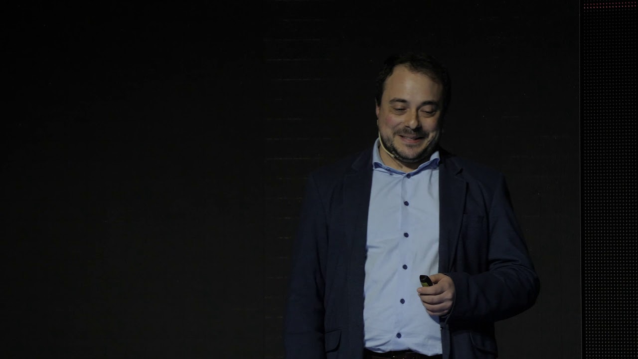 Как выжить в мире фейков? | Илья Бер | TEDxInnopolis