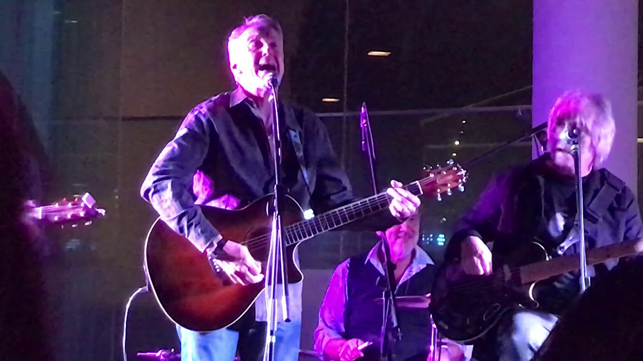 FM - Closer To Heaven (Acoustic) 27/04/18 Devero Hotel, Cambiago