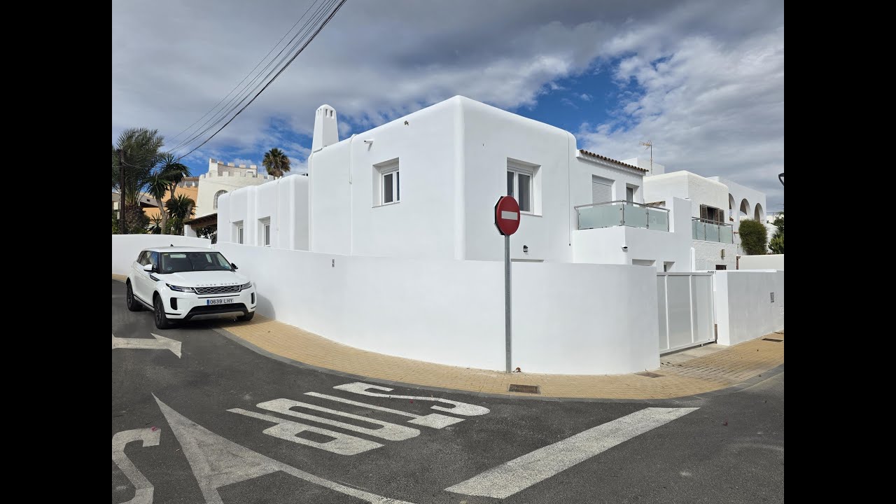 Beautiful villa in Mojacar just a few minutes walk to the beach