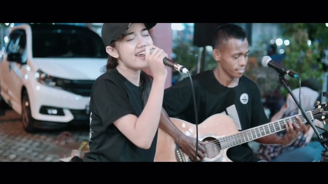 TAU TATU - siska amanda feat mas blacky - live cover akustik #siskaamandayangdulu #waktuitu 