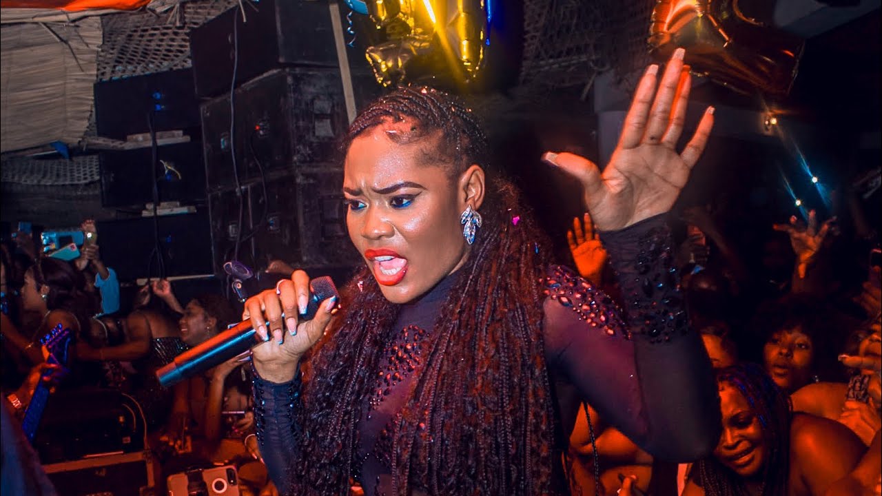 RUTSHELLE - LIVE OUANAMINTHE - ATIS YON FANATIK TONBE KRIYE APRÈS LI FIN BAG ATIS LA YON KADO