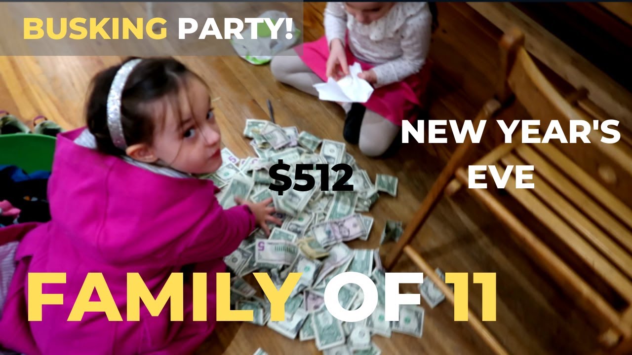 BUSKING FAMILY OF 11 - NEW YEARS EVE 2020 - Large Family Vlog (2/2)