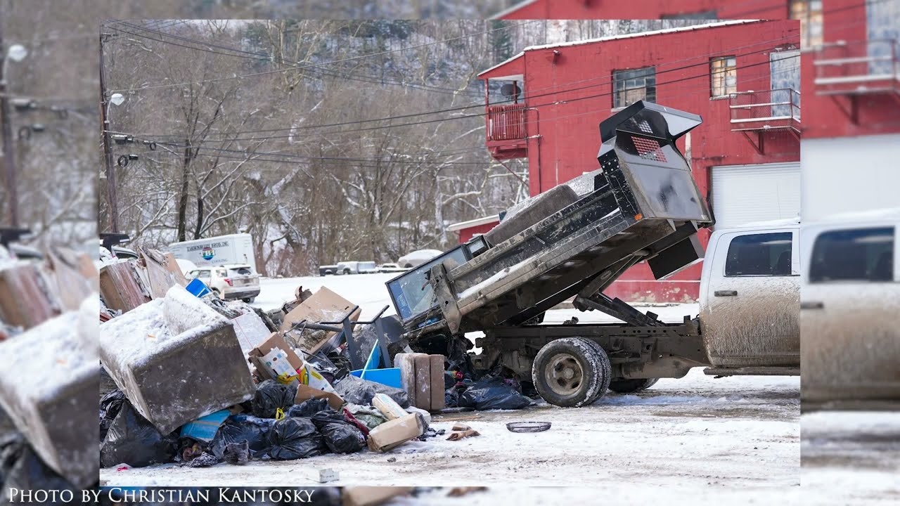 ‘HAZARD IS FAMILY,’ HAZARD COMMUNITY STRONGER THAN FLOOD WATERS | FALL '25 | ISSUE 1 | VOLUME 8