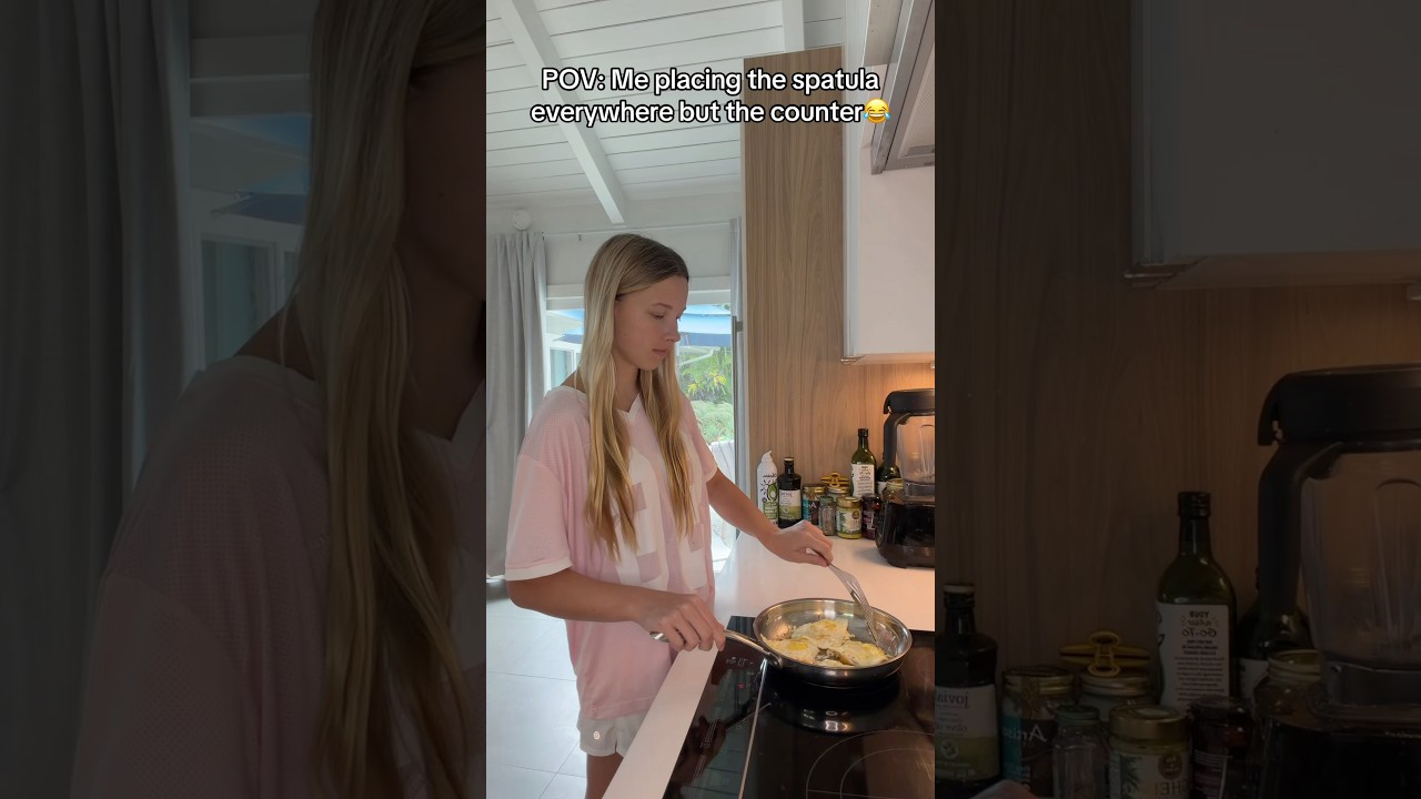 It can&rsquo;t touch the dirty counter😅#shorts #shortsfeed #tiktok #adiaava #relatable #youtube #funny