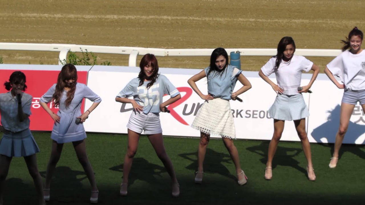 Would You Like Some Tea?(차 마실래?) - HelloVenus (헬로비너스) Live @ Let's Run Park Concert