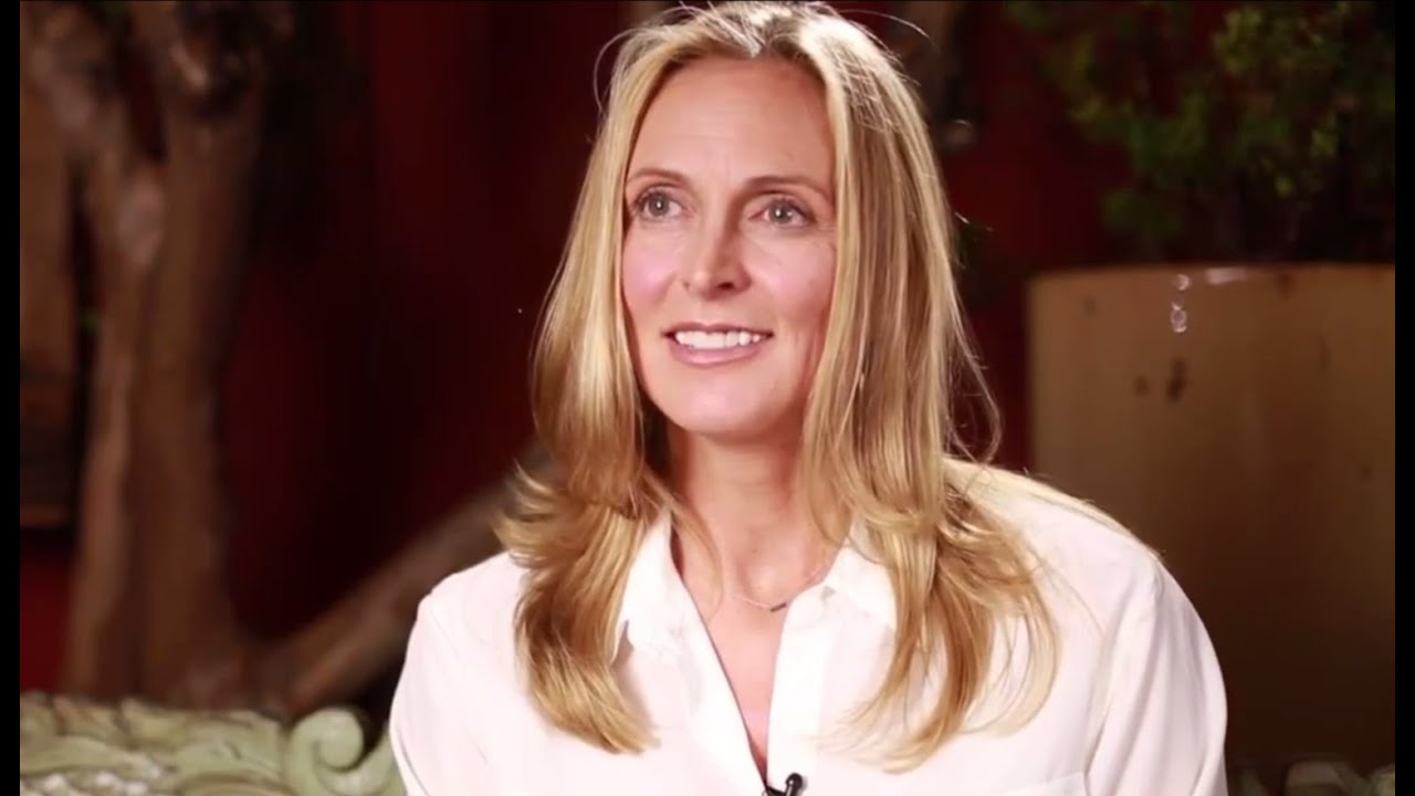 Suzy Batiz Interview (Poo~Pourri's founder)