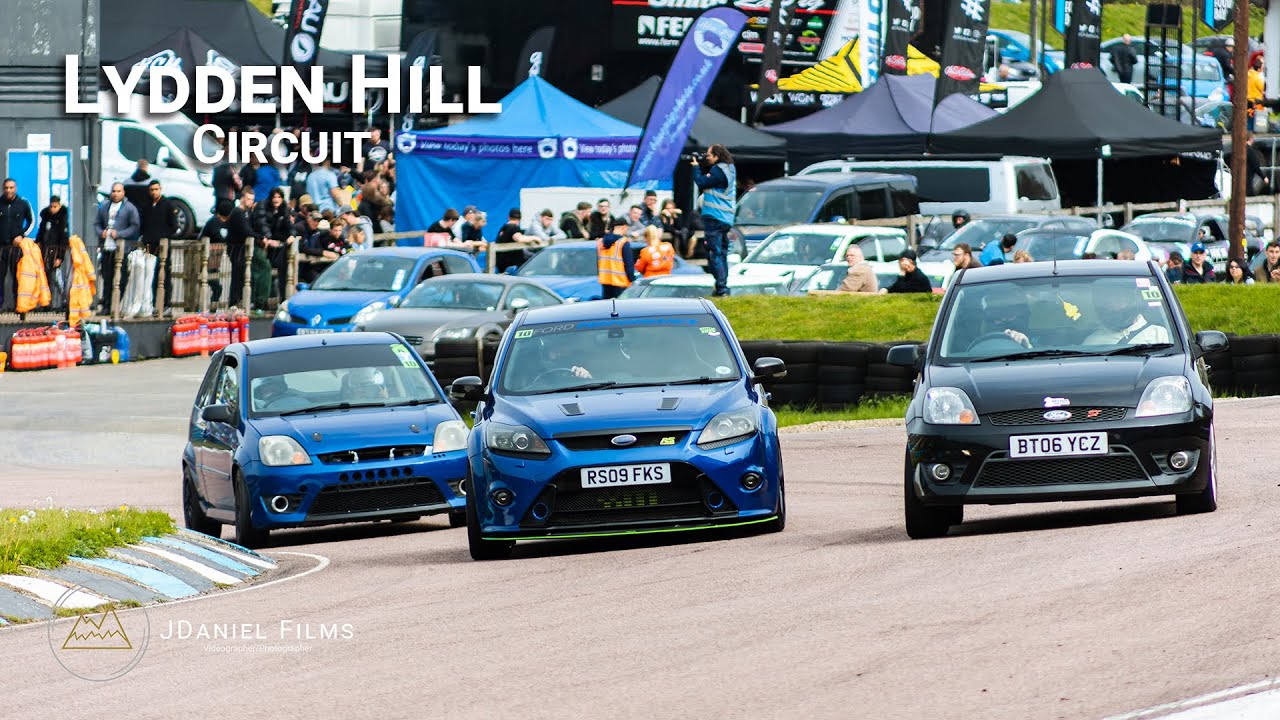 Taking Motorsport Photos at Lydden Hill Race Circuit
