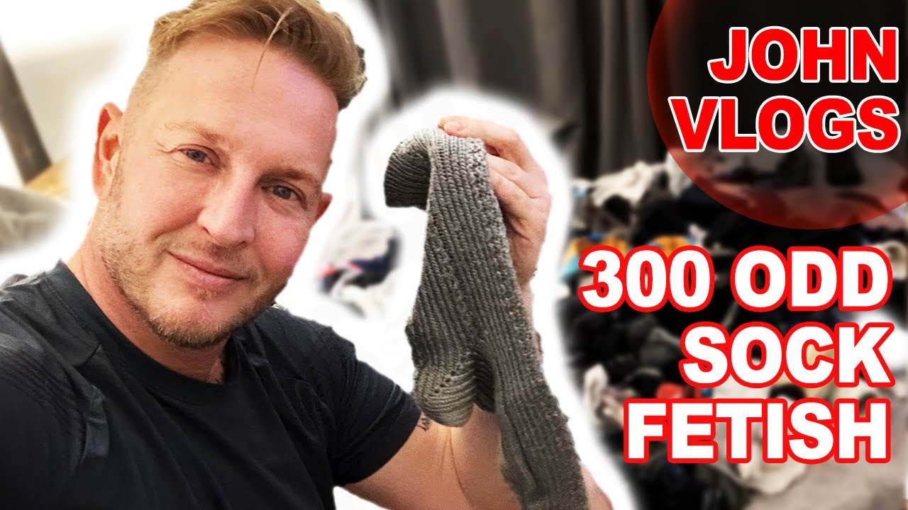 Do I have a sock fetish? 300 socks ready for sniffing. Gay weekly vlog sexy mature gay man