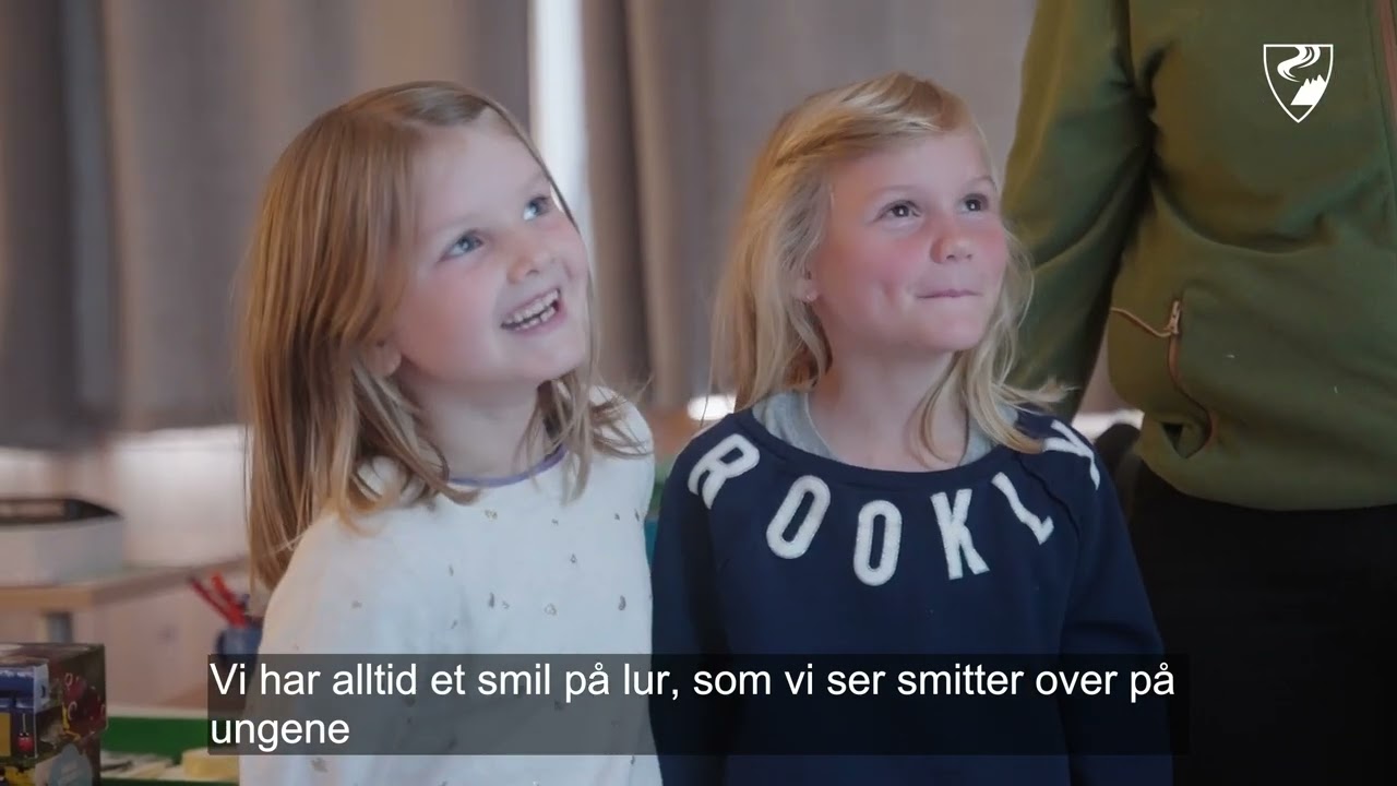 Lærer Monica i Senja - Her høre vi tell!