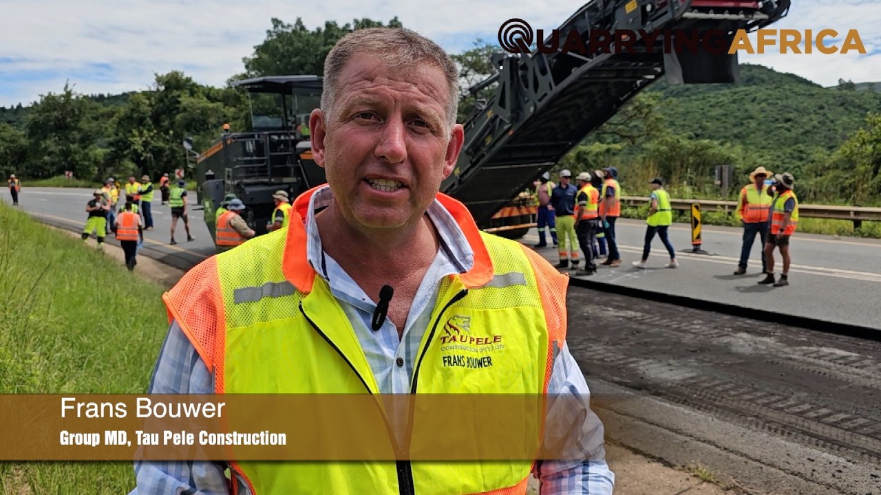 Tau Pele Construction takes delivery of an innovative cold recycling train from Wirtgen SA.