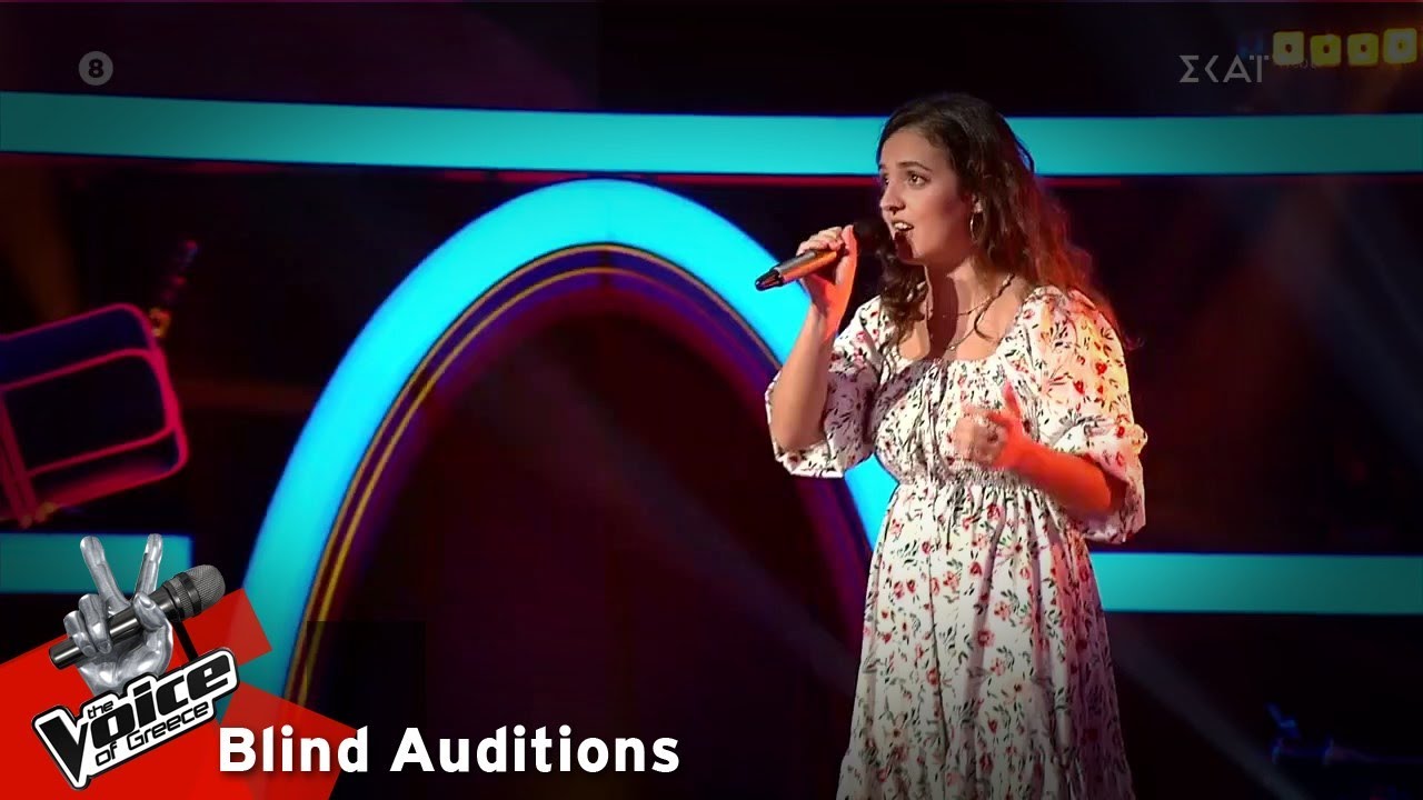 Ακυλίνα Σύρπα - «Στη σκάλα π’ανεβαίνεις (Θωμαή)» |  The Voice of Greece | 11η Σεζόν