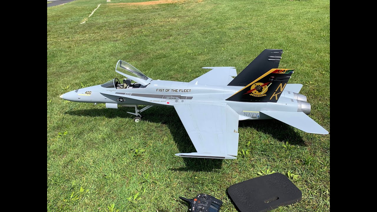 Mike Greathouse's Yellow Aircraft F-18 twin EDF