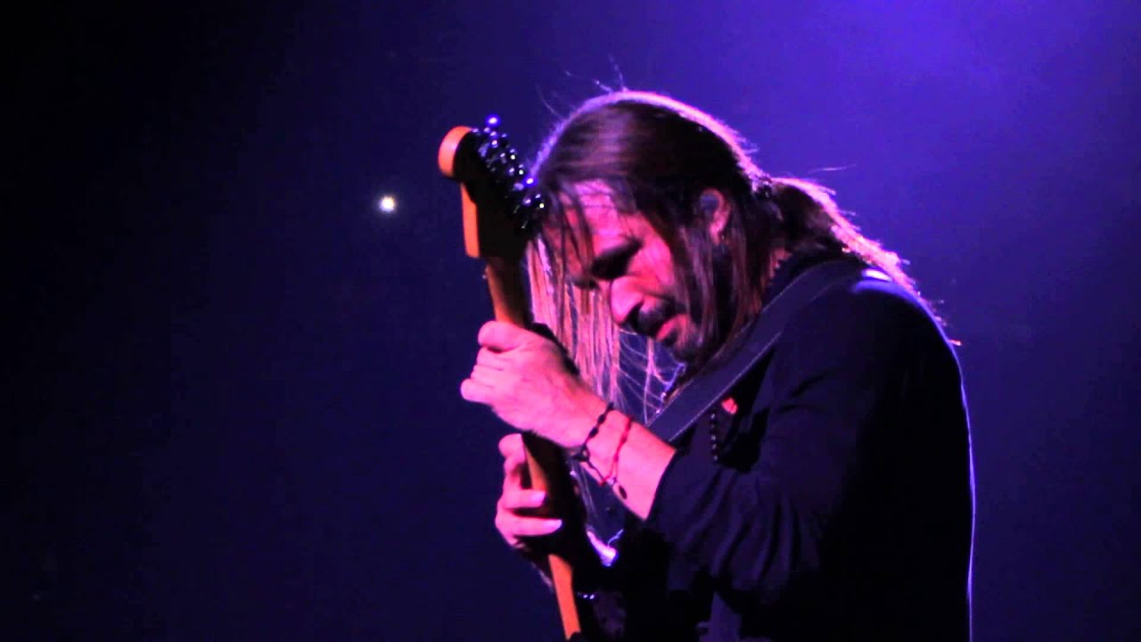 Sergio Vallin Solo/Mana Cama Incendiada Tour 2015-American Airlines Center