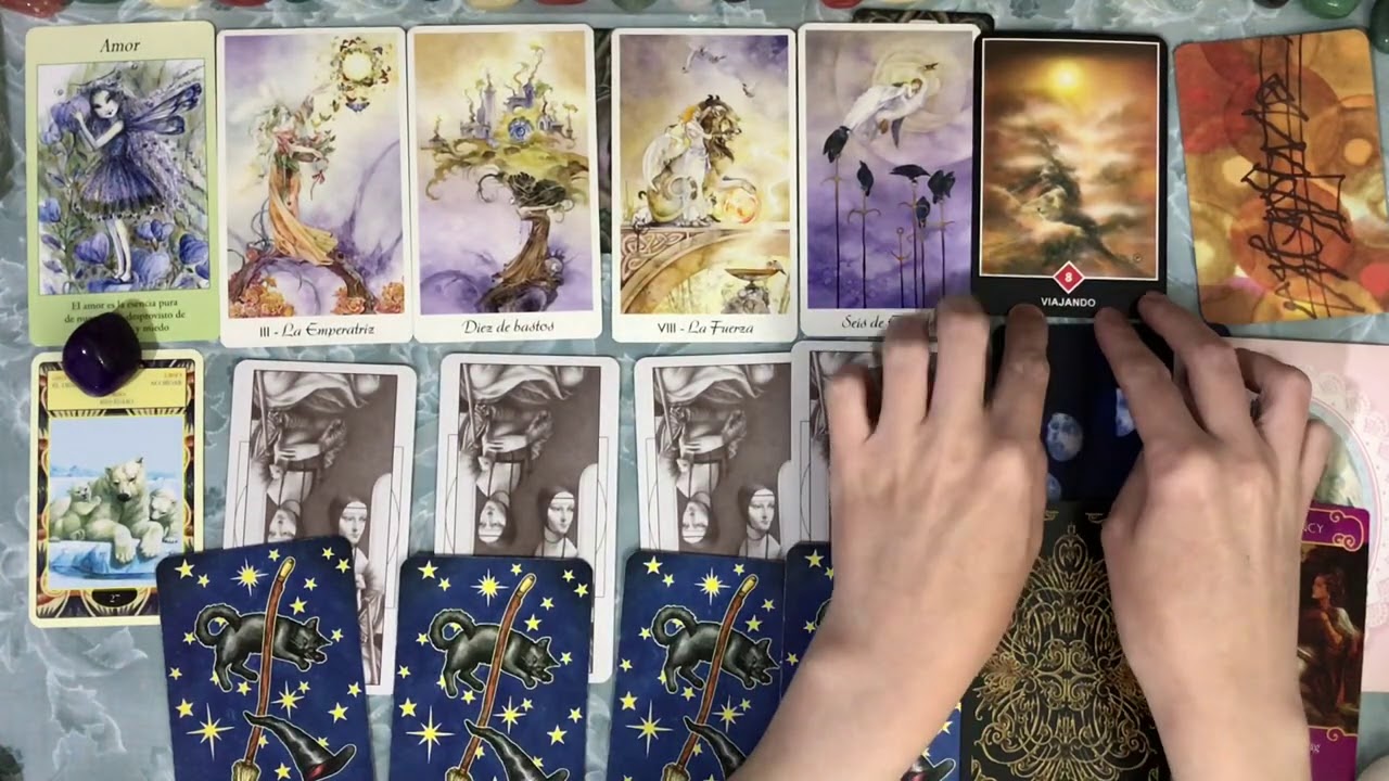 Ses vrais sentiments pour toi, ce qu'il/elle ne veut pas admettre -Tirage tarot intemporel 2 choix
