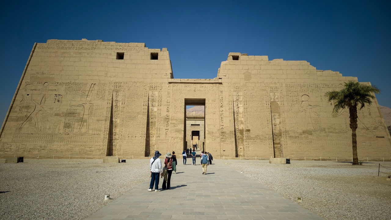 Egypt, Luxor in Jan 2026 Part 1 - Arrival, Ramesseum, Medinet Habu and Colossi of Memnon