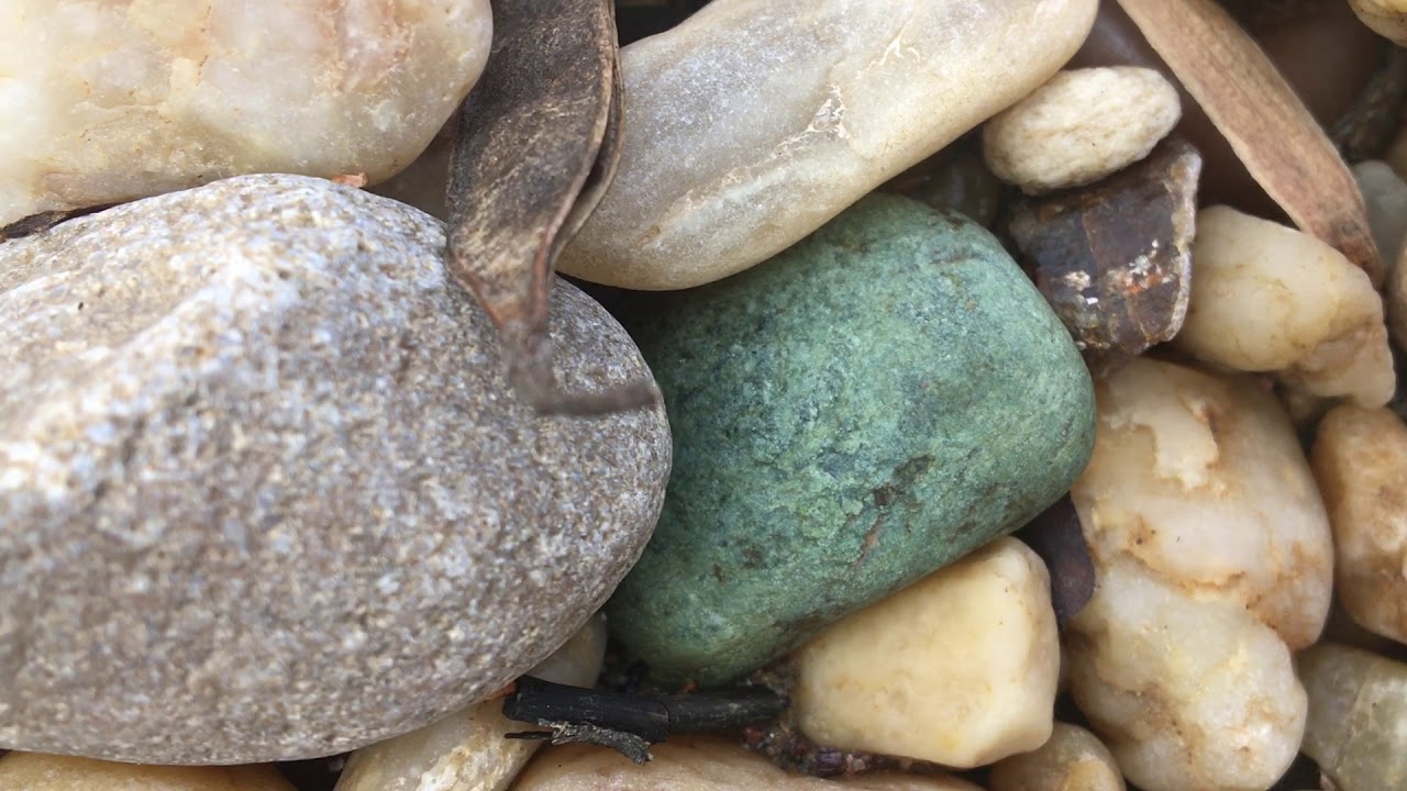Buscando piedras preciosas