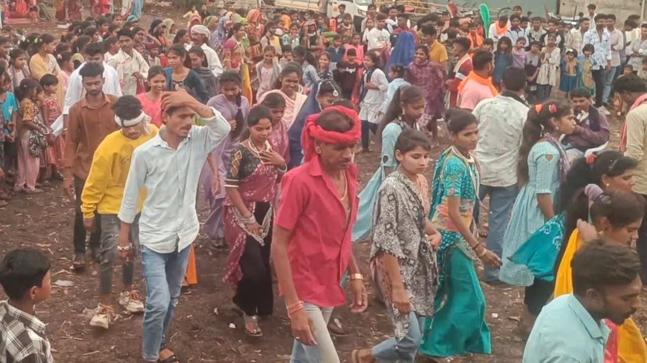 आदिवासी देसी ढोलिया डांस वीडियो चिखली 2026 Aadiwasi Dholiya Mandal Dance Video 2026#aadivasi_nari_