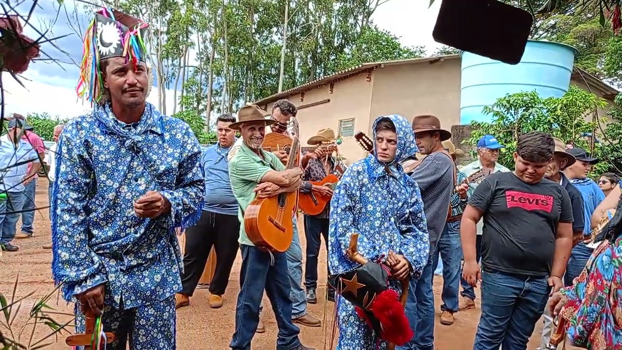 Saudação do Letreiro: Nossa Senhora - Alferes Companhia de Reis Amigos do Saudoso Zé Hilário 