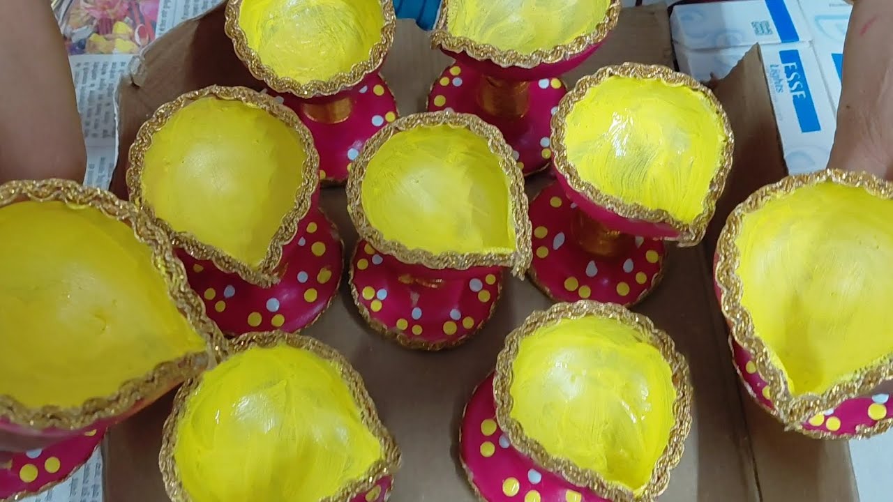 पुराने दियो को दे फिर से एक नया रूप/ old  diya decor idea/ Creative idea/ how to decor old diya/ 