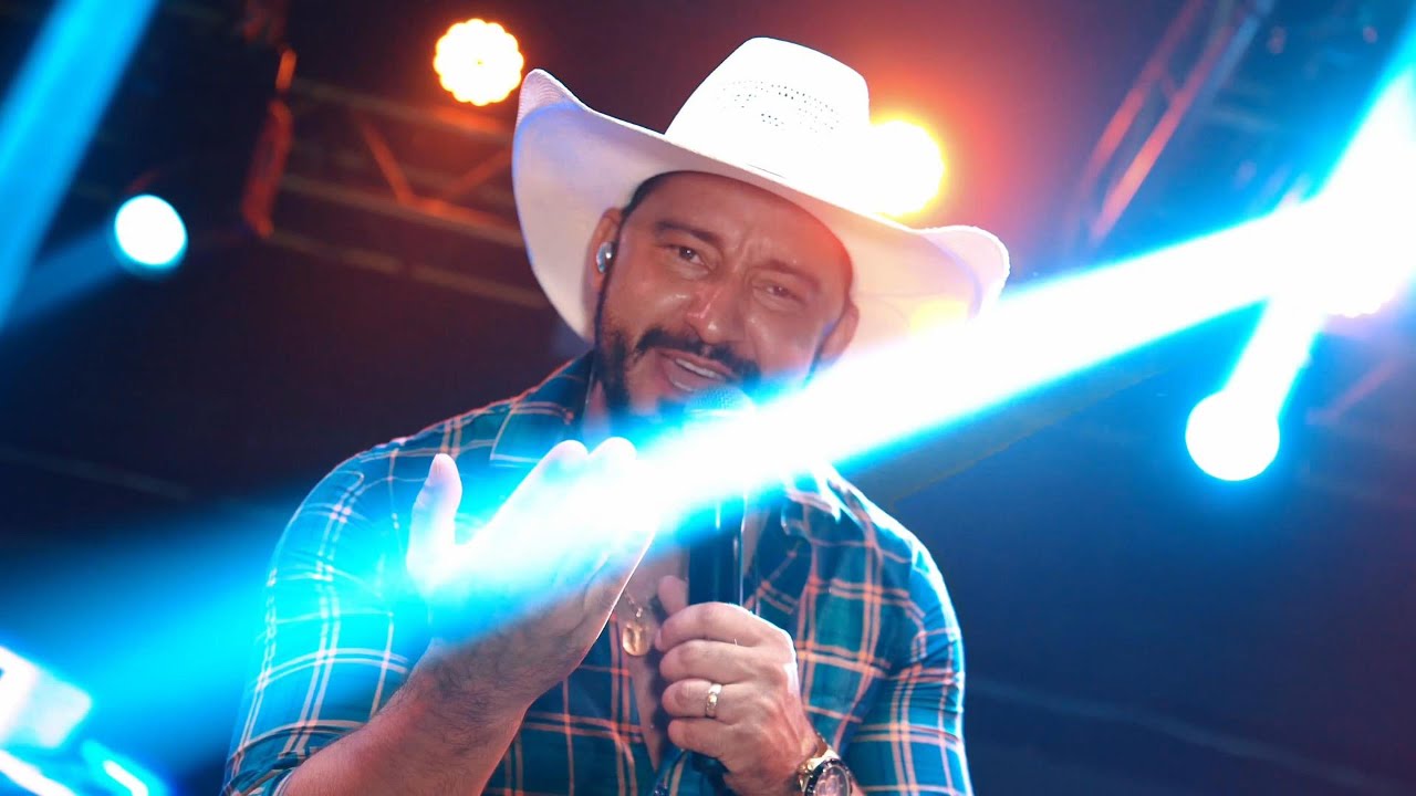 Dan Rocha Ao Vivo No Barra Music em Linhares_ES (BORA BORA)