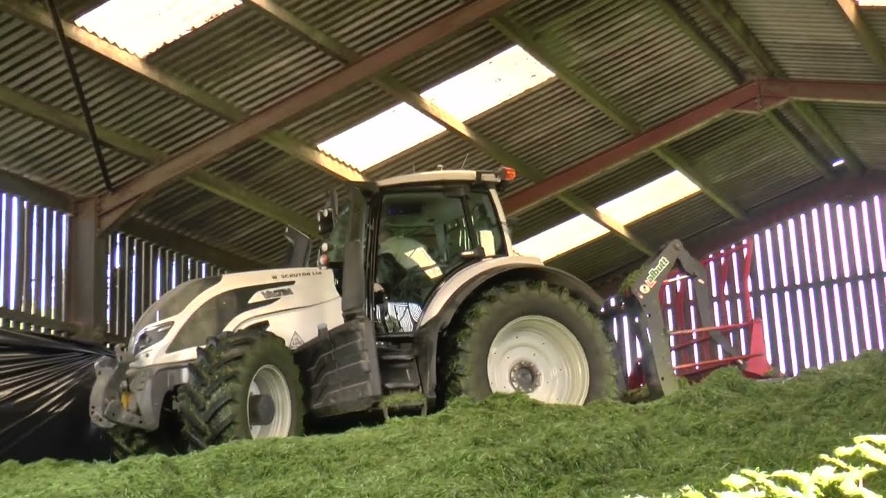 PITWORK 23 WHITE Valtra T214 Reverse Drive Tractor 3rd June 2023