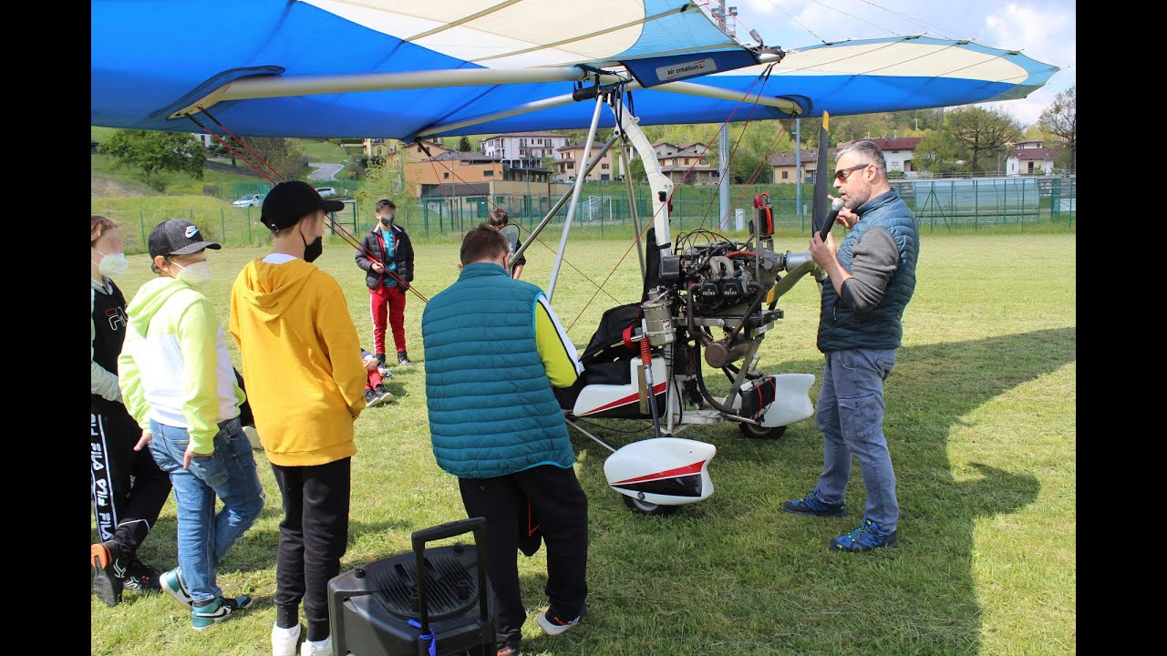 ESPERIENZA DI VOLO SPORTIVO DEDICATA AGLI STUDENTI DI MULTISPORT NE' MONTI
