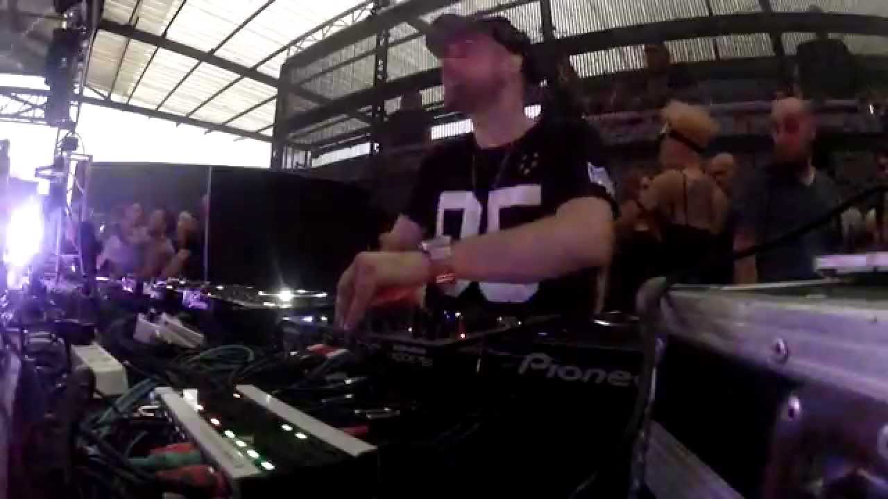 Sasha Carassi @ Metropolis (Naples) June 21st 2014 Mixcam