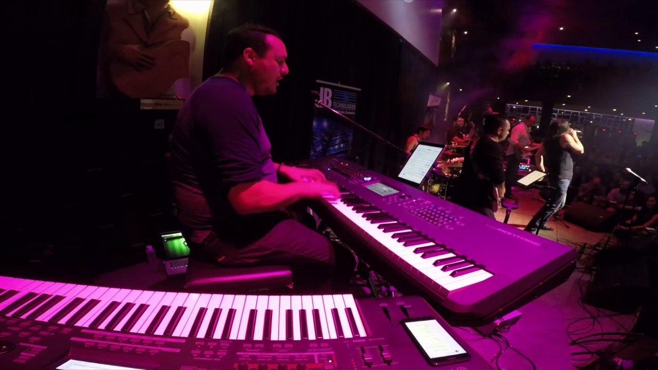 FRAGIL - PATO BARRAZA (LIVE)