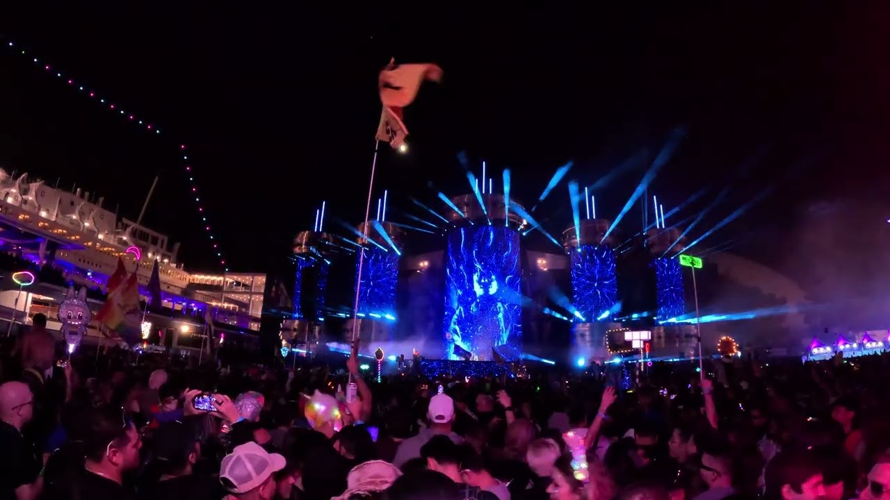 2025/11/22 - Dreamstate Socal - Queen Mary - Tiesto Full Set - 4K