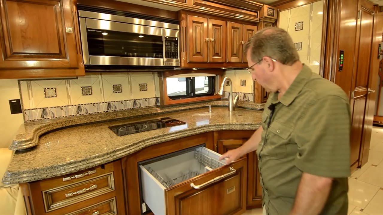The RV Corral 2011 Tiffin Zephyr 45QBZ Stock # CA1044