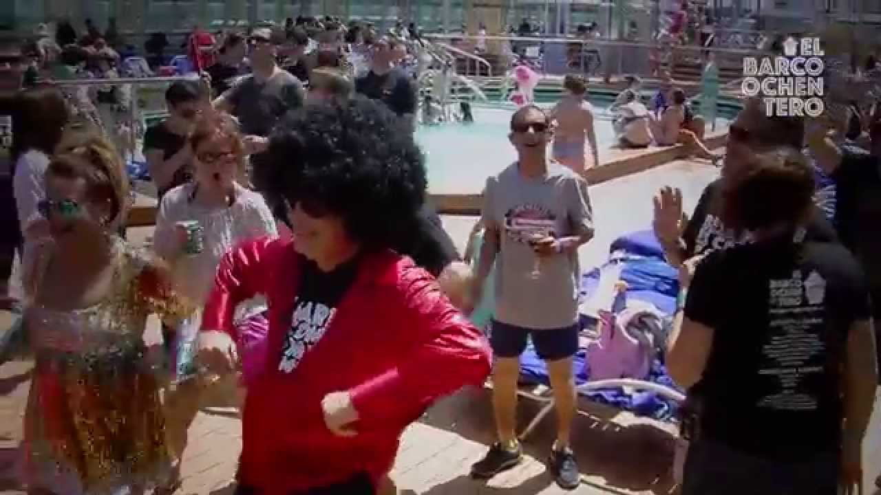 Fiesta de la Piscina El Barco Ochentero