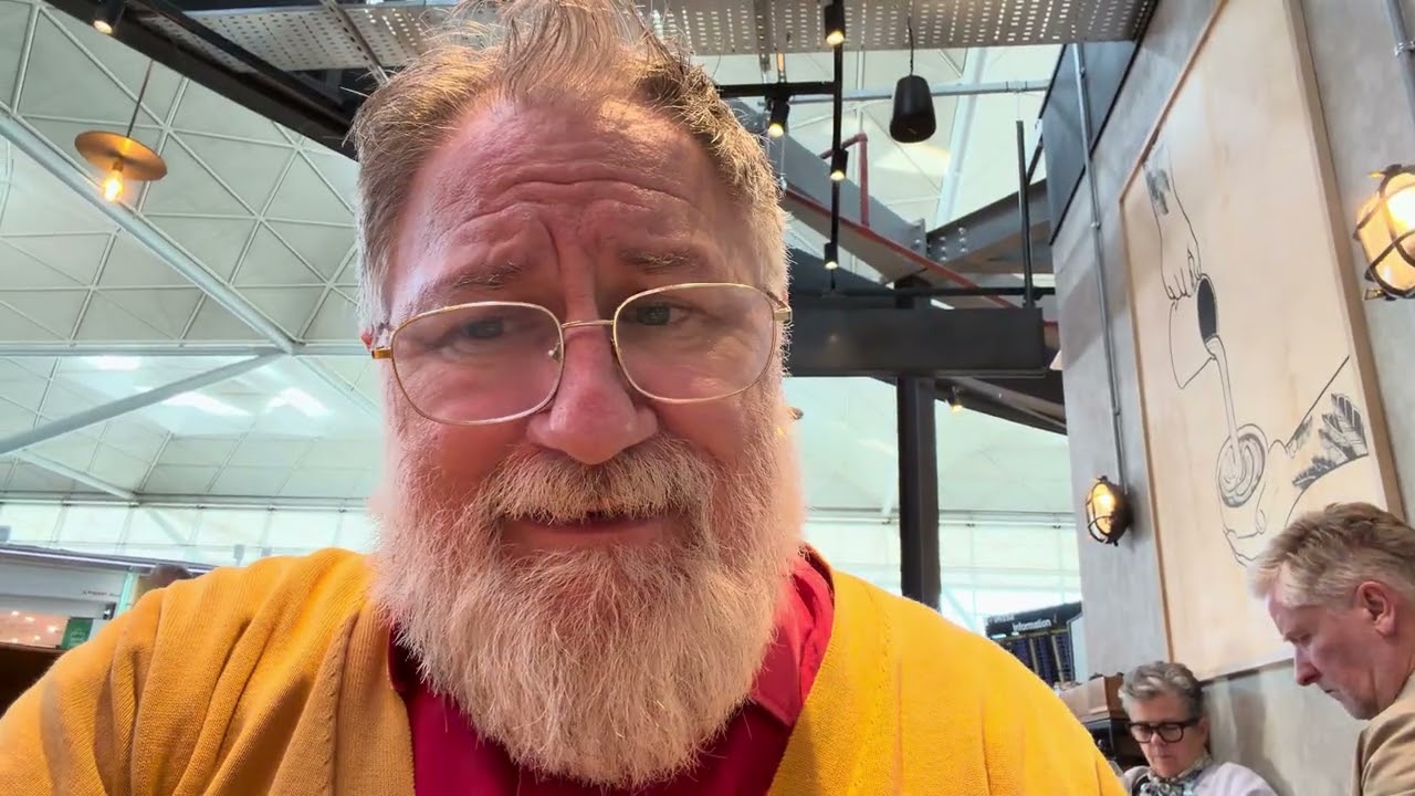 Трамп обращается за помощью, чтобы сохранить Ормузский пролив открытым.