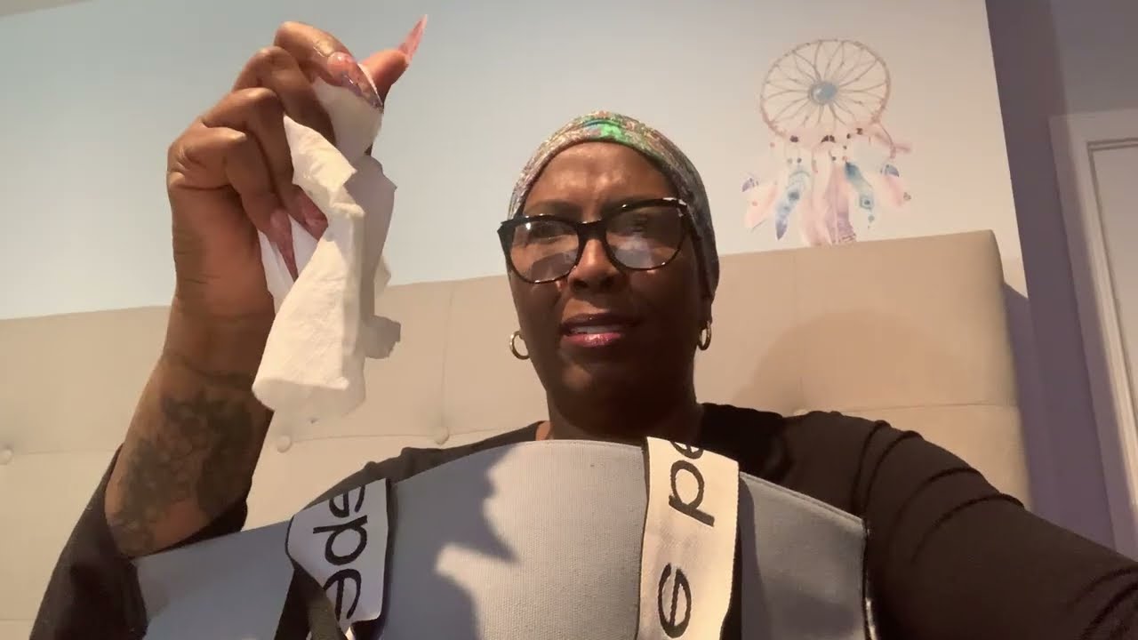 What’s In My Bag, Bebe Tote, CVS & Bath and Bodywork’s Birthday Haul🫠🫠 free gifts.