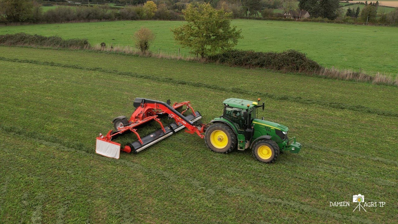🌿 Andaineur à tapis de 11 M  🌿 / JD 6155R &  Kuhn Merge maxx 1090 /  ETA Van lersel frères