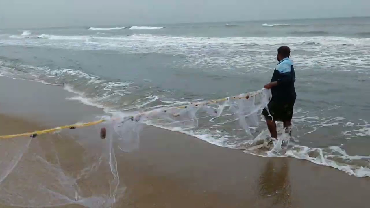 2018 Jul 20, (6pm) at Akkarai beach 