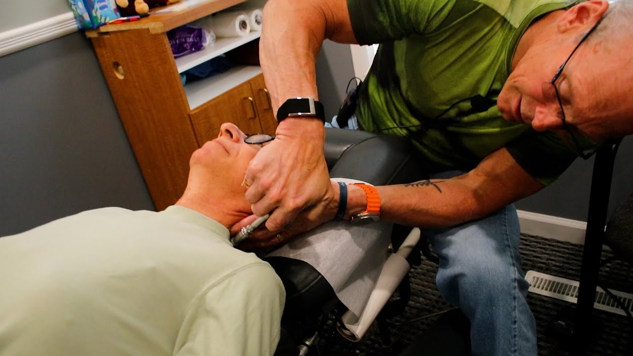 Unique And Much Needed Chiropractic Adjustment For A Patient With Unusual Mobility Issues.