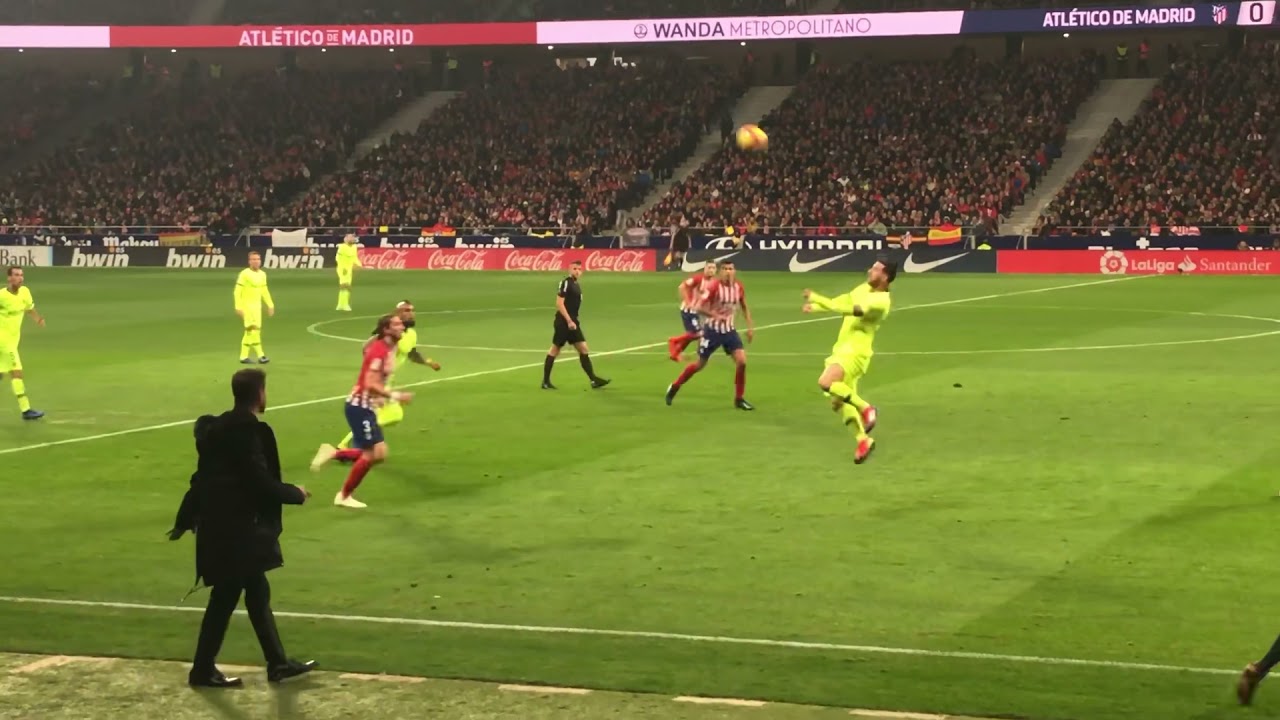 LIONEL MESSI CRAZY NUTMEG