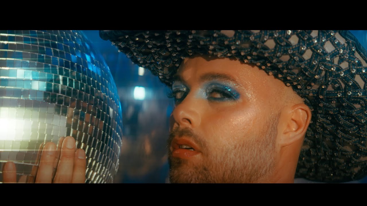 Adam Mac | All Dollars, No Sense (Official Music Video)
