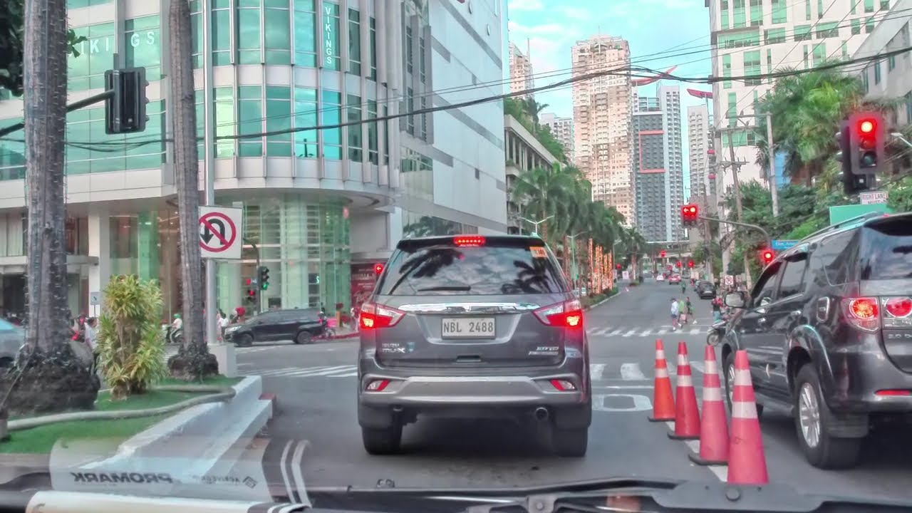 Rides UHD -  Aurora Boulevard Rush Hour