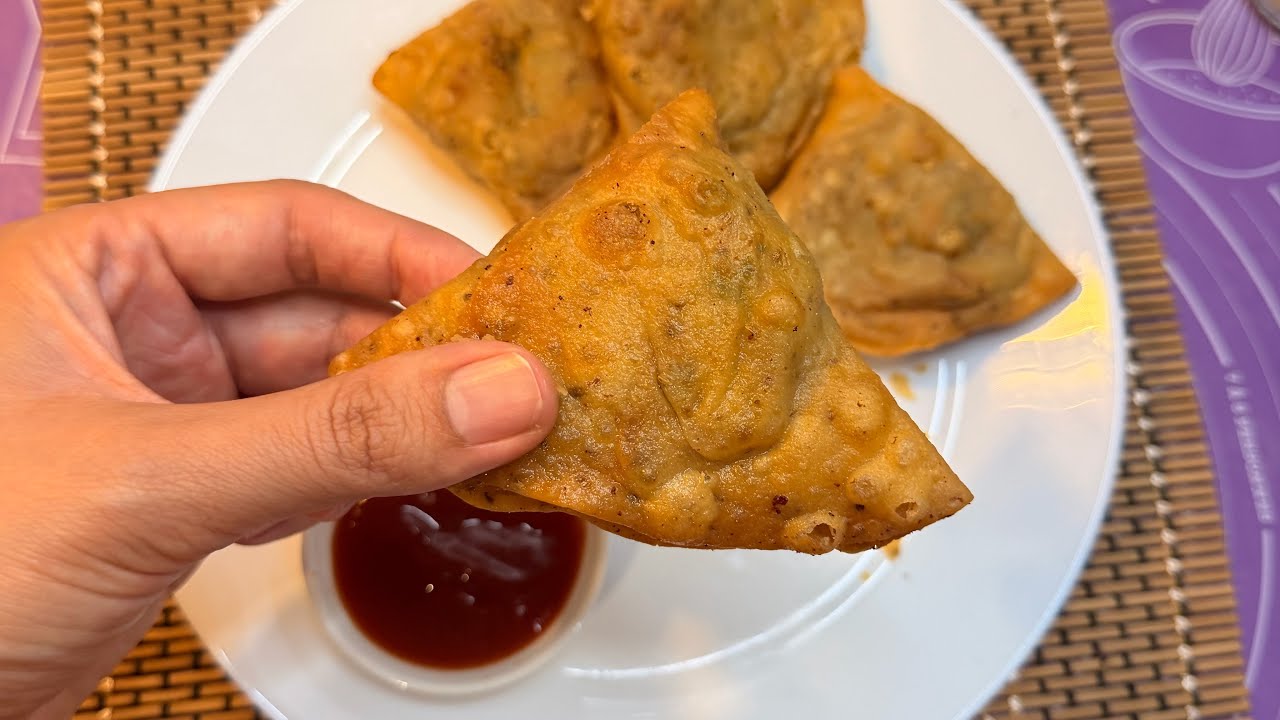Crispy Creamy Tikka Samosa 