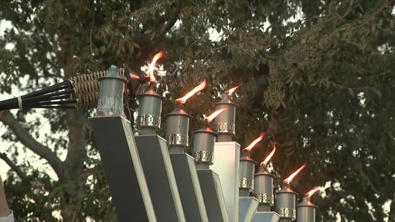 Jewish community closes out somber Hanukkah in Scottsdale
