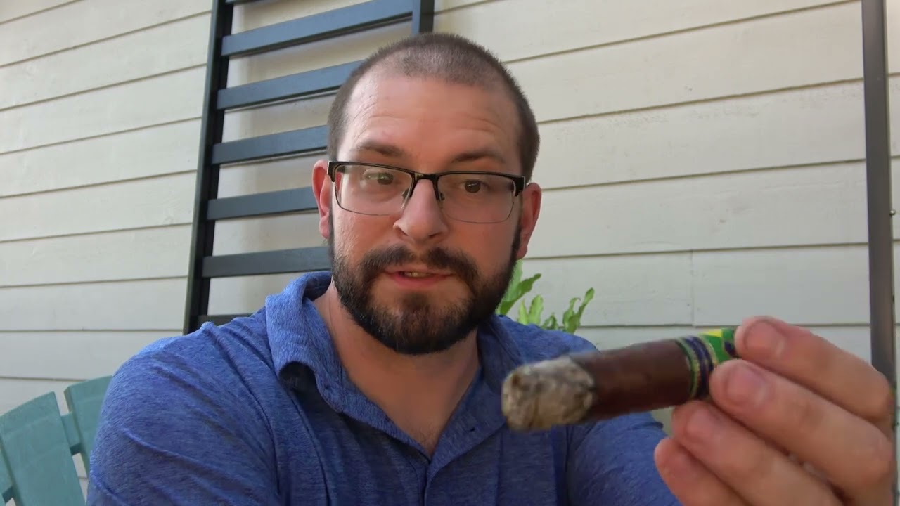 CAO Brazilia Robusto Extra Cigar Review