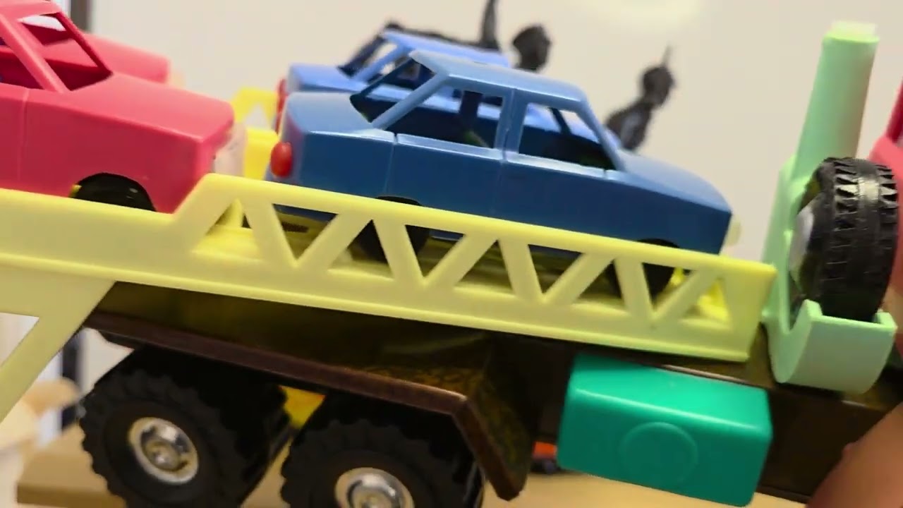 LATVIJAS PSRS ROTAĻU MAŠĪNAS UN KARAVĪRI