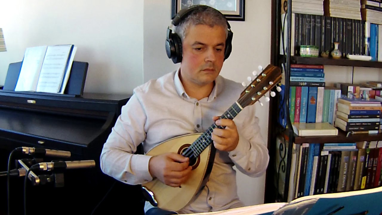 A. Vivaldi: Violin Concerto A min. Op.3/6 RV 356 2-Largo (mandolin)